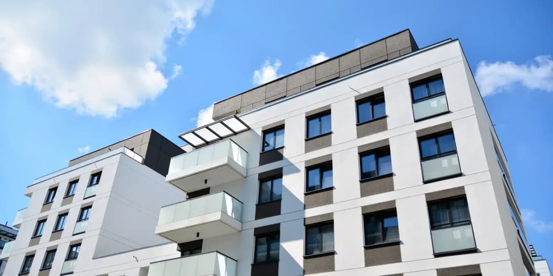 Kryteria dochodowe mieszkań komunalnych: Sprawdź swoje szanse!