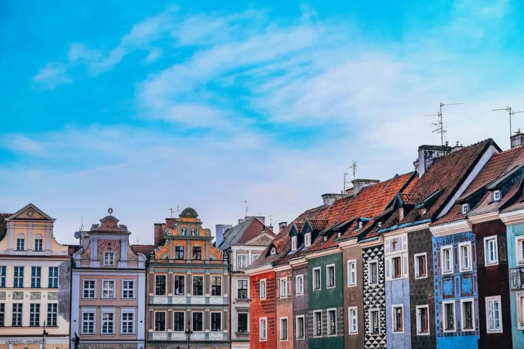 Jak zabezpieczyć nieruchomość przed komornikiem? Skuteczne strategie